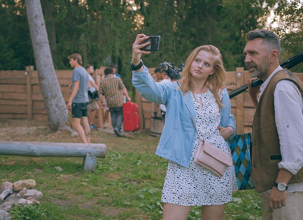 Смешные фотографии женщин. 100 штук весёлых изображений девушек!
