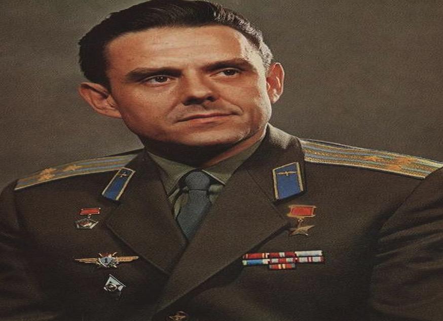 Владимир комаров