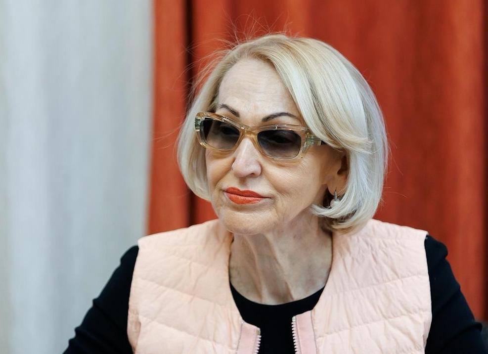 Как жить без любви и возможно ли это вообще?